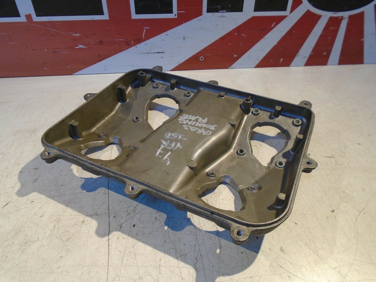Honda VFR750F Carb Joining Plate VFR750 Carburettor 