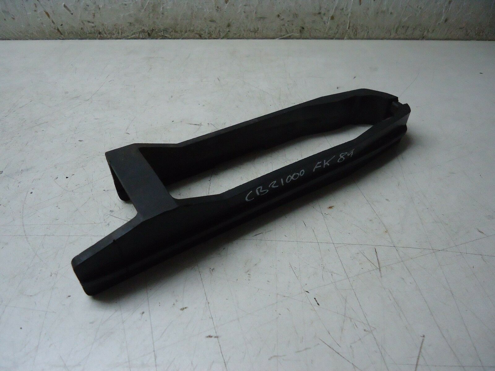 Honda CBR1000F Chainguide 