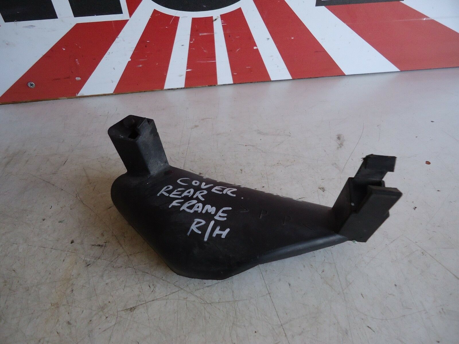 Yamaha YZF1000R Thunderace Rear Fairing Panel