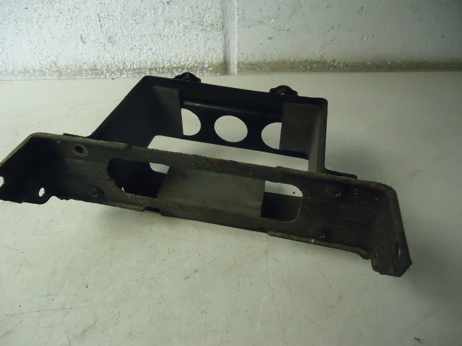 Suzuki RF900R Battery Box 