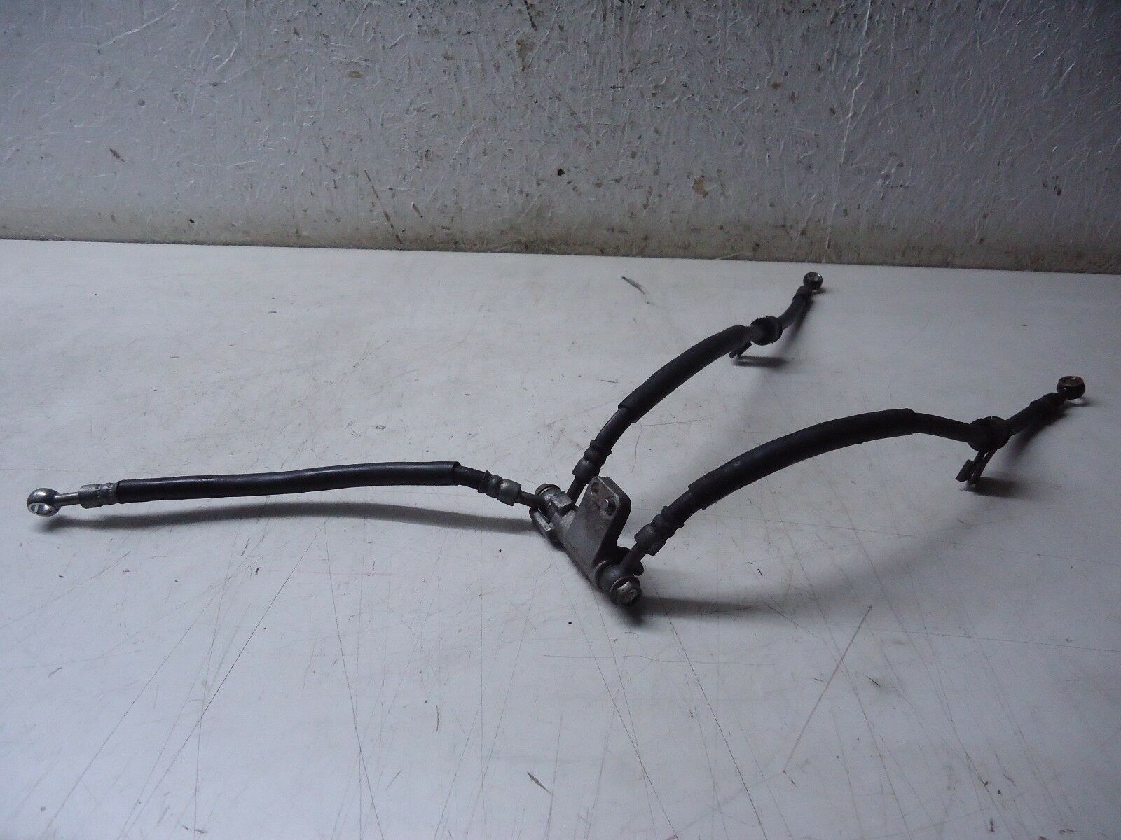 Suzuki RF600 Front Brake Hoses & Splitter 1994 RF600 Brake Hoses