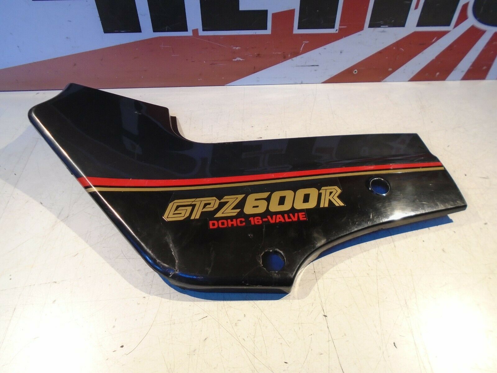 Kawasaki GPZ600R LH Side Panel ZX600 Side Fairing Panel