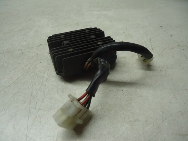 Honda VF500F Regulator Rectifier 