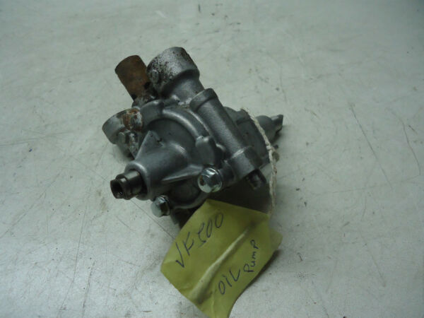 Honda VF500F Engine Oil Pump