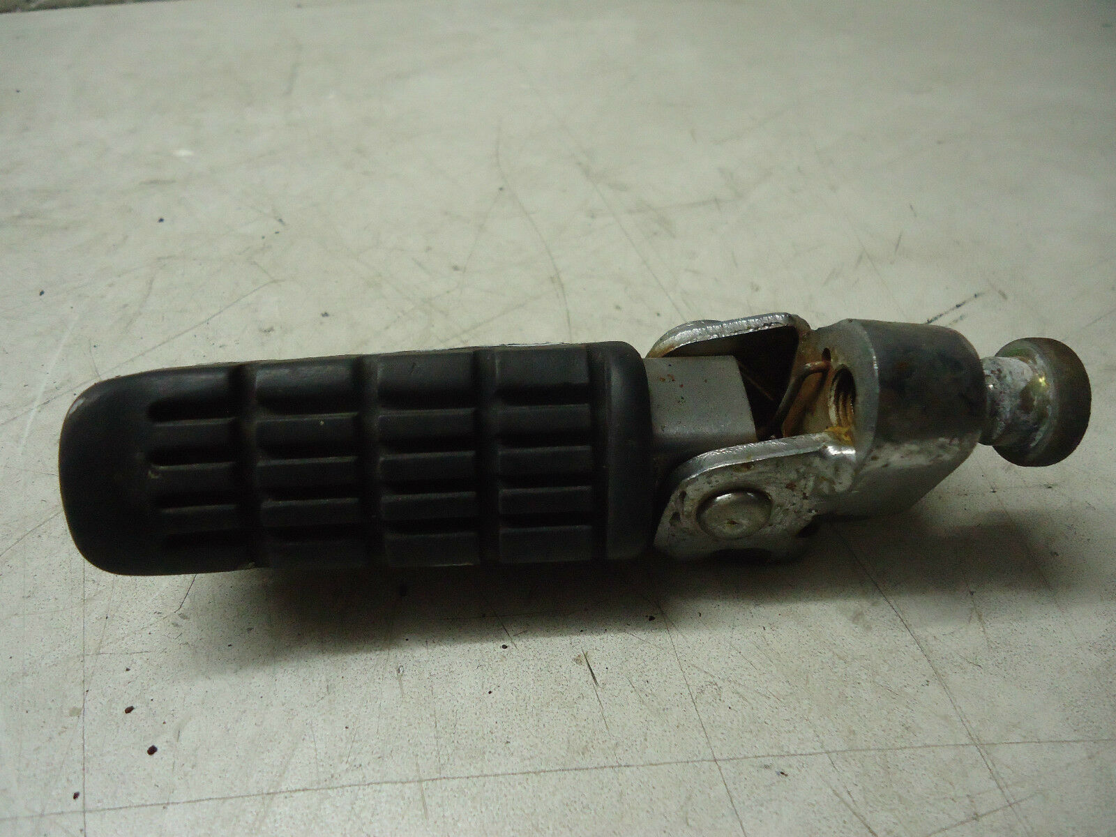 Honda VF1000F Front Footrest