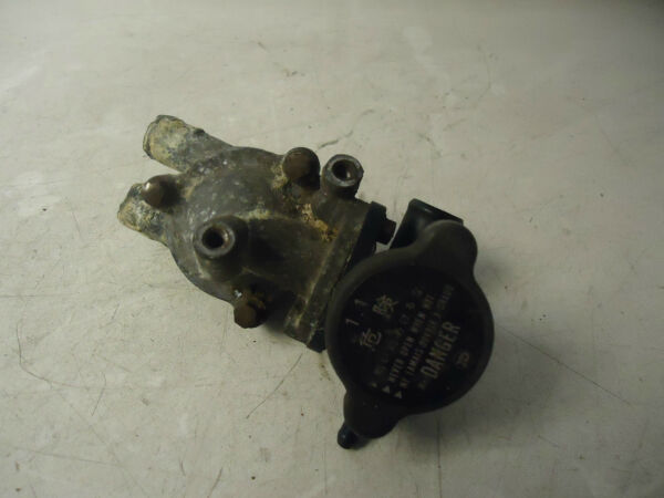 Kawasaki GPZ500s Thermostat Housing