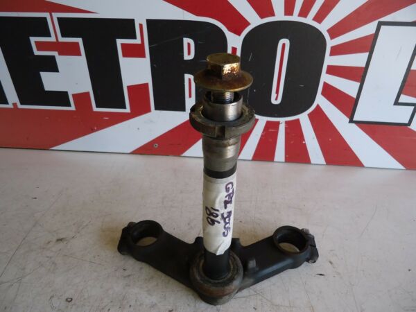 Kawasaki GPZ500s Lower Fork Yoke
