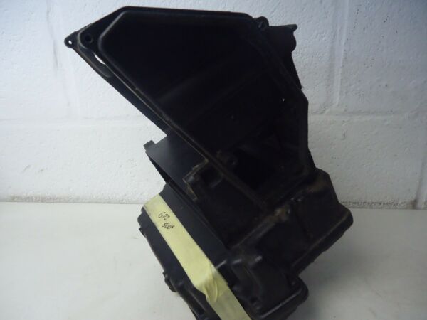 Kawasaki GPZ500s Airbox
