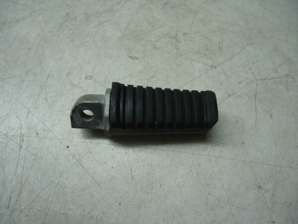 Kawasaki GPZ400R Rear Footrest