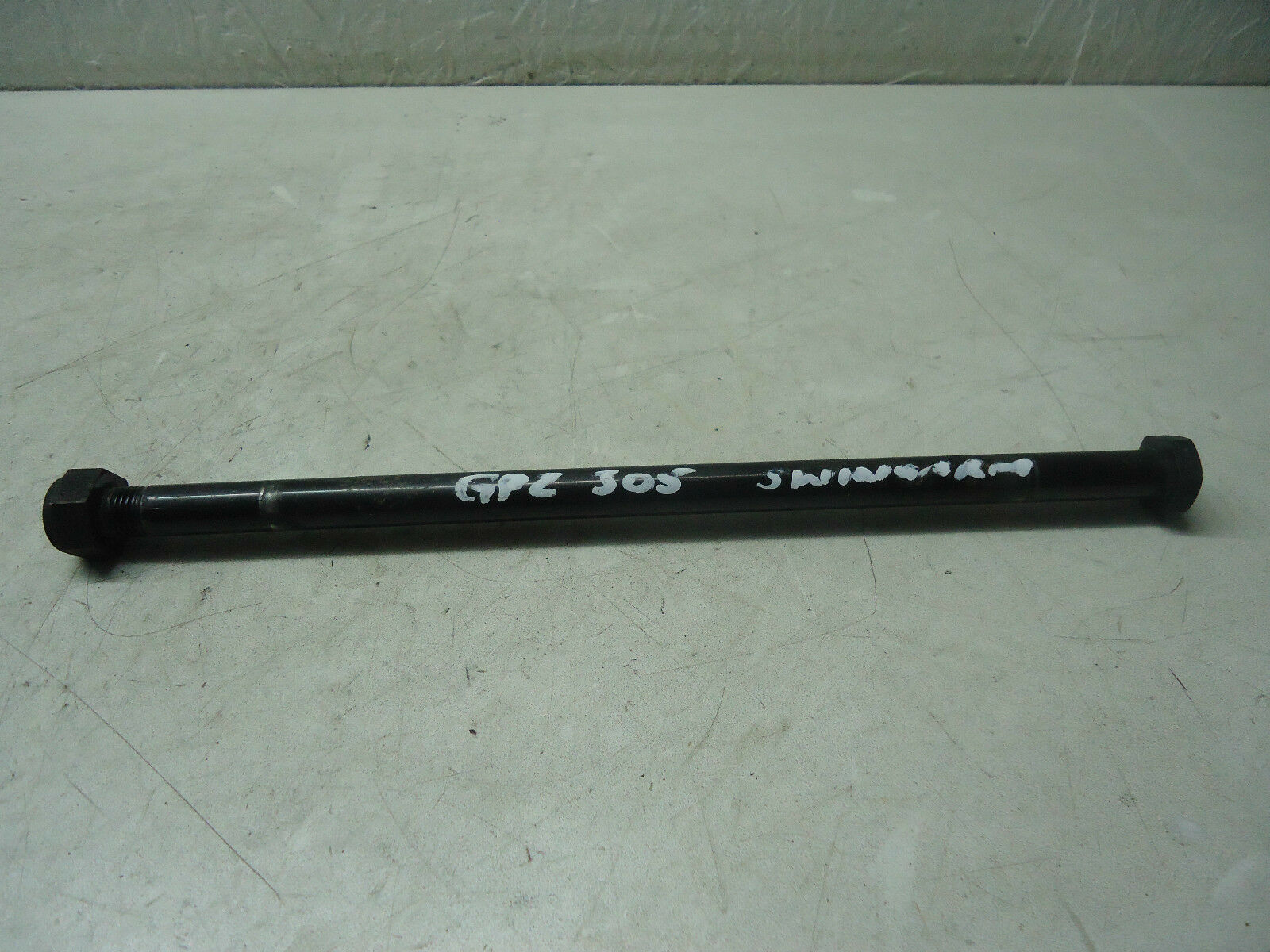 Kawasaki GPZ305 Swingarm Spindle Axle