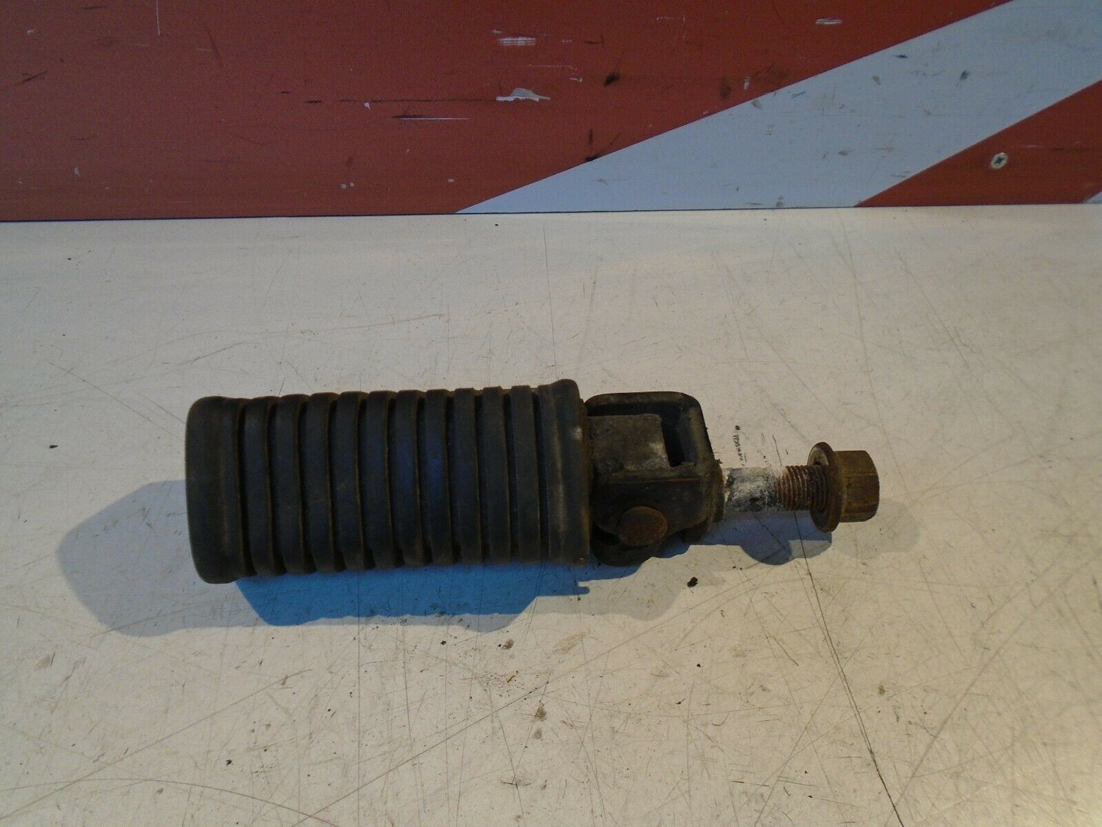 Kawasaki GPZ305 Front Footrest 