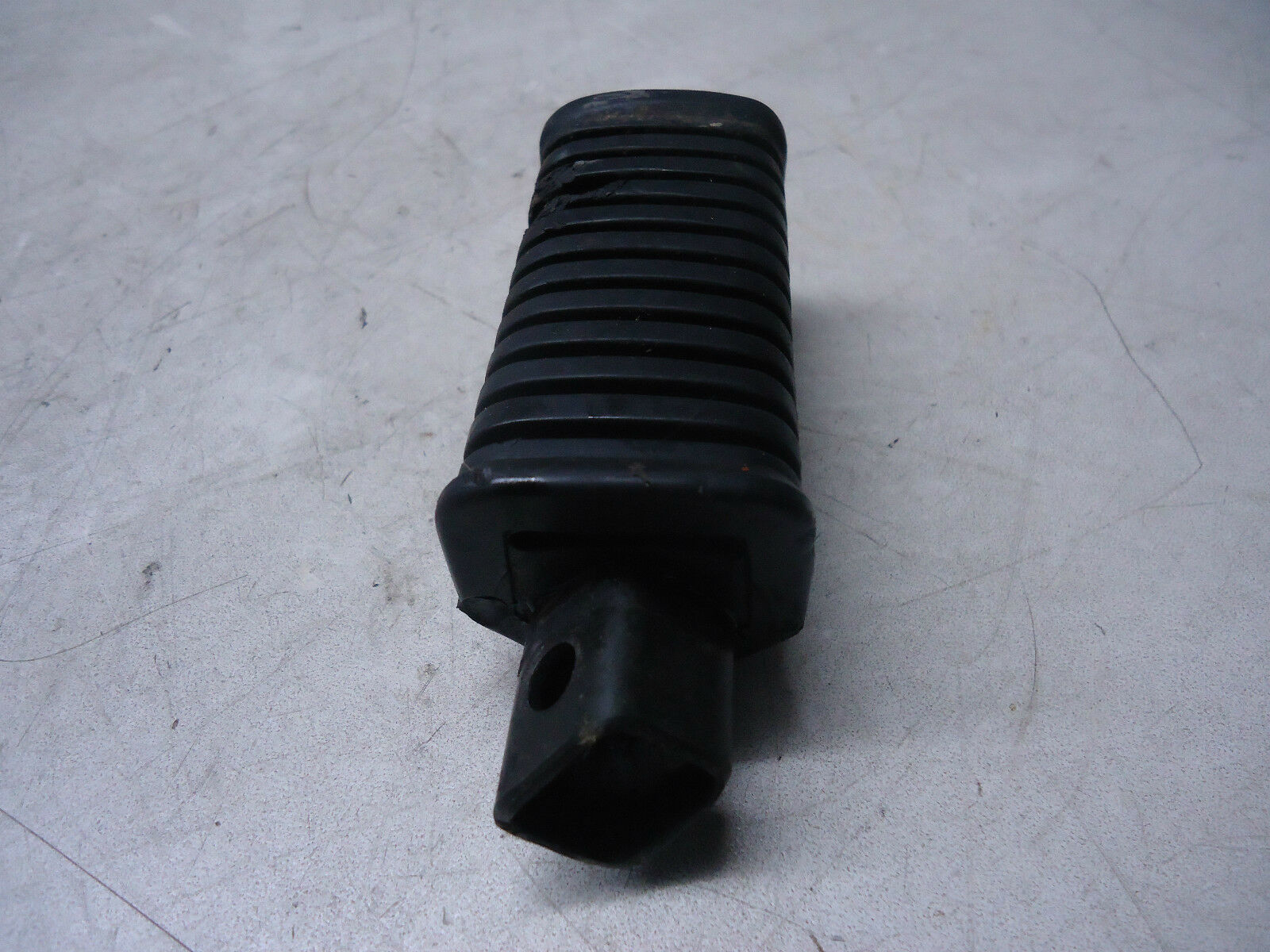 Kawasaki GPZ305 Front Footrest 