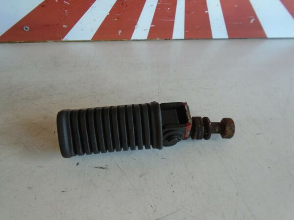 Kawasaki GPZ305 Front Footrest