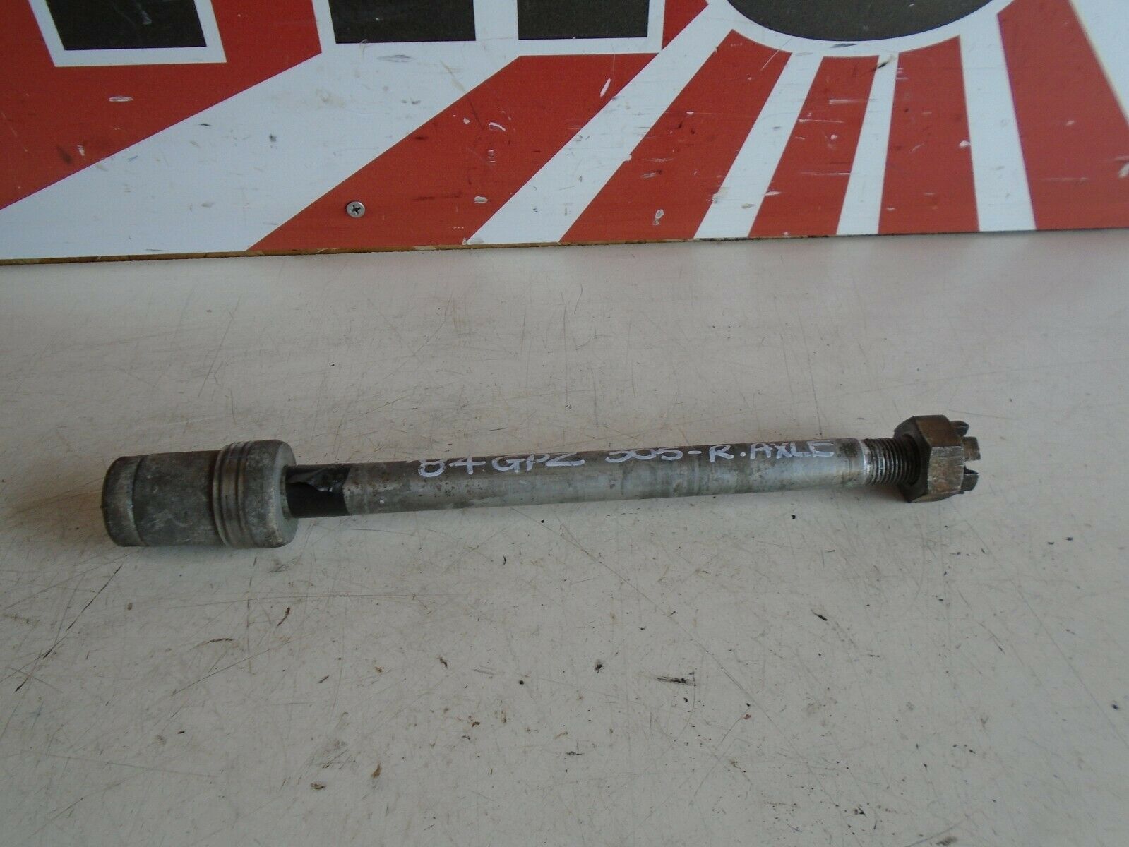 Kawasaki GPZ305 Rear Wheel Spindle Axle