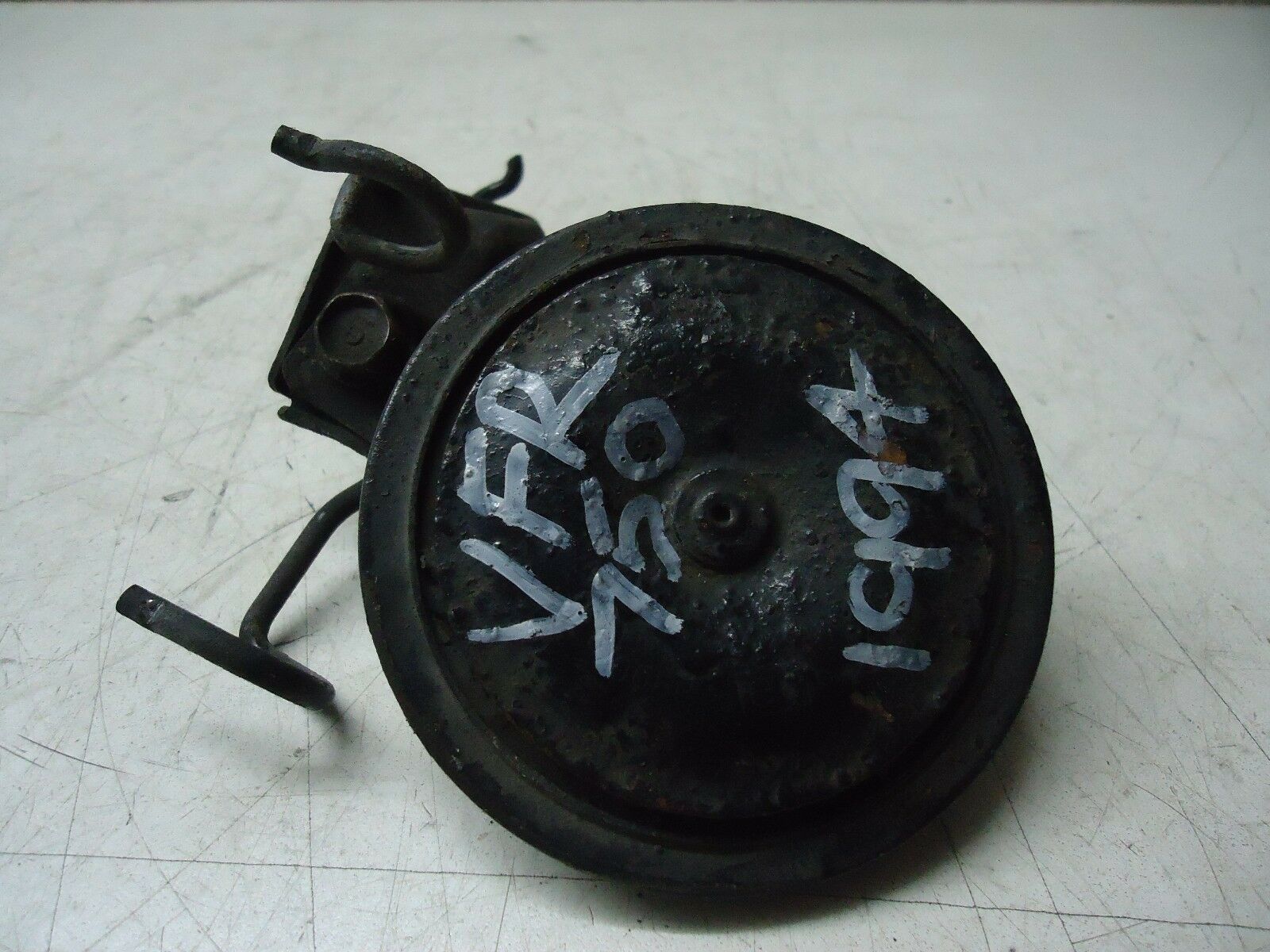 Honda VFR750F Horn 
