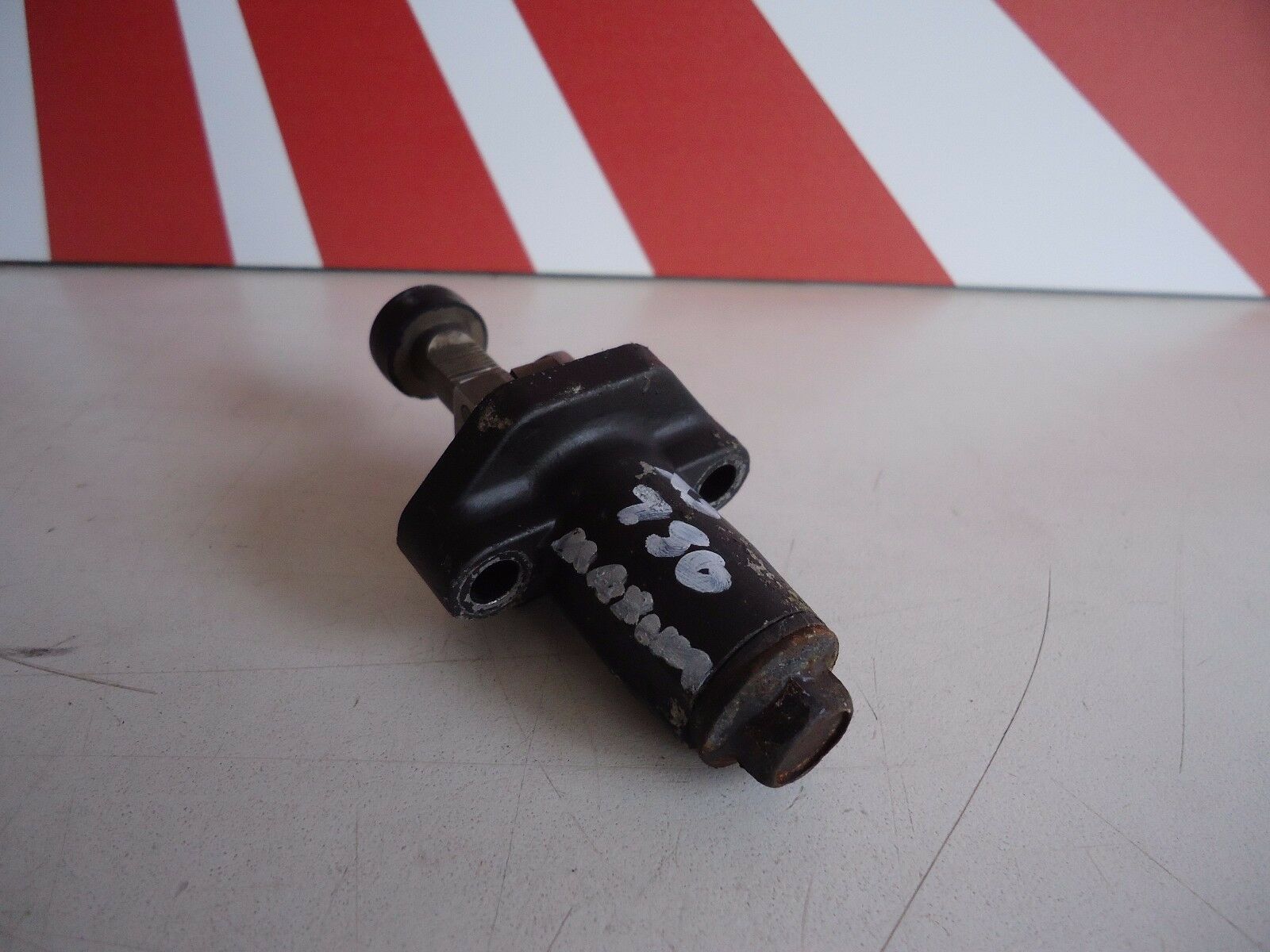 Yamaha XJ750 Maxim Engine Camchain Tensioner