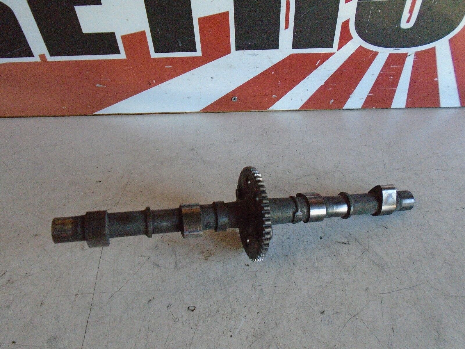Kawasaki GT750 Engine Exhaust Camshaft