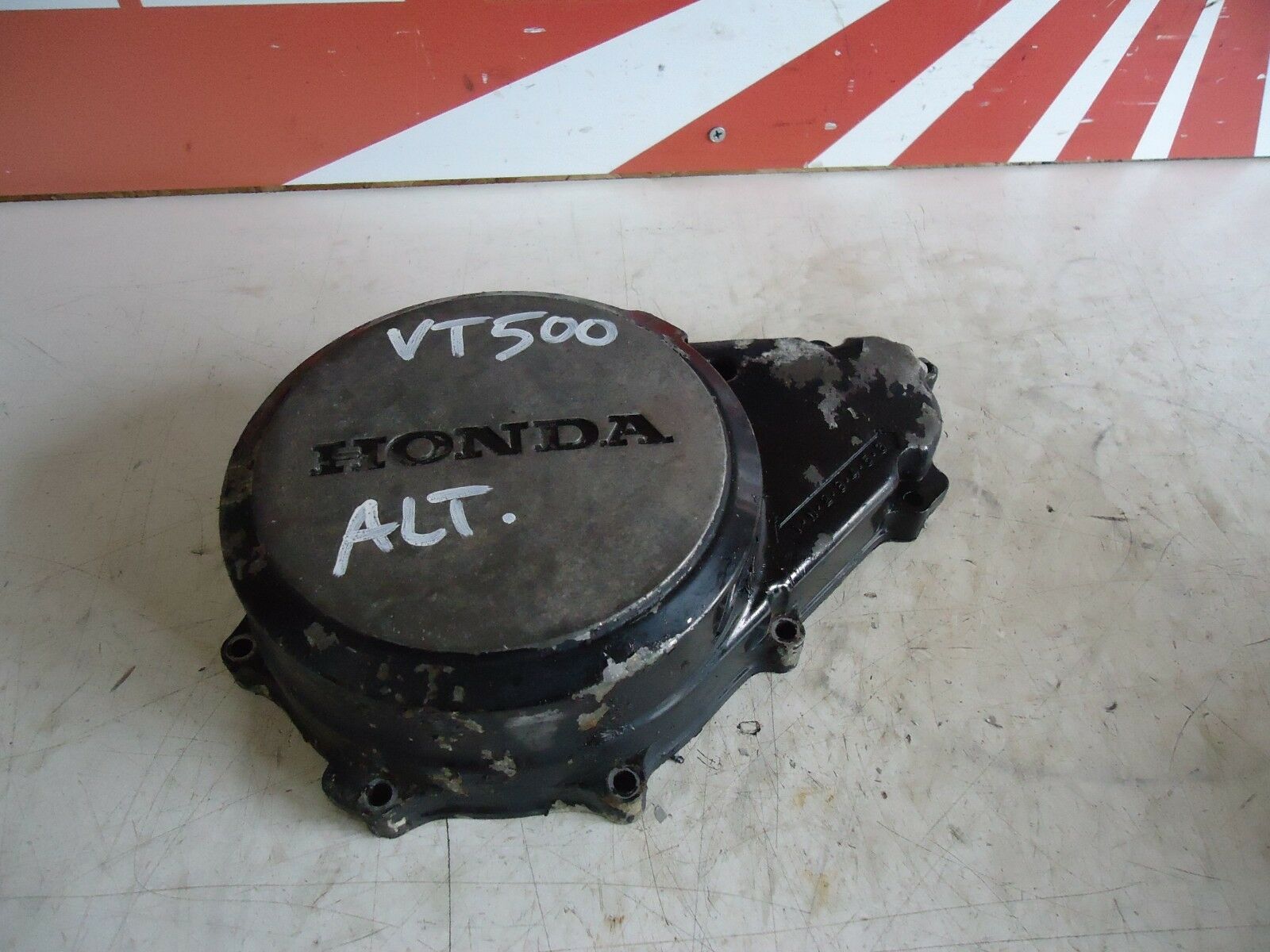 Honda VT500E Engine Alternator Cover Casing