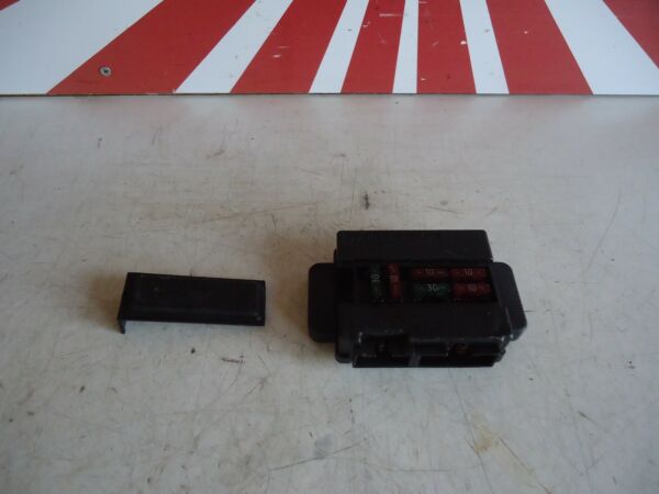 Kawasaki GPZ600R Fuse Box