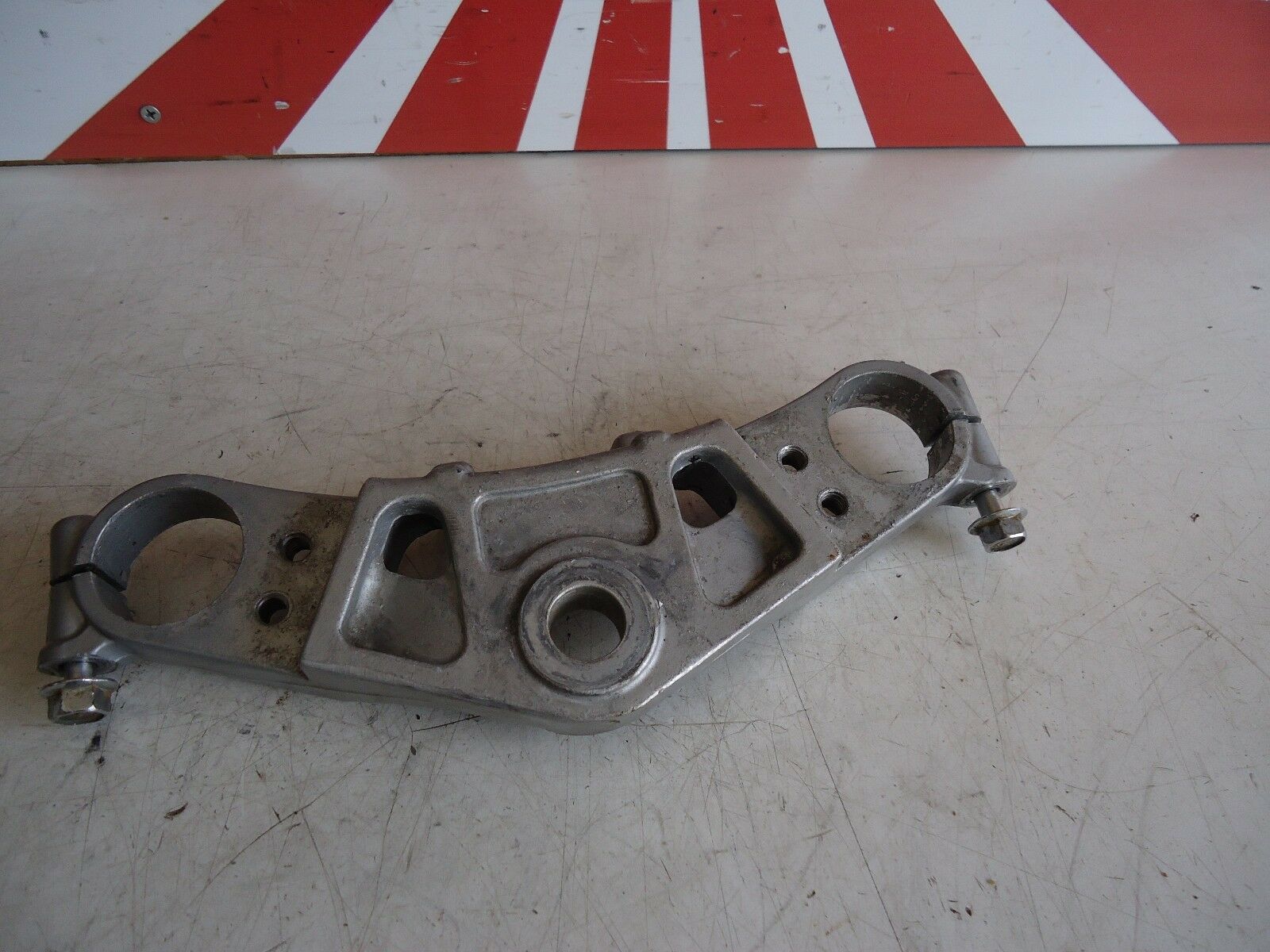 Kawasaki GPZ600R Top Fork Yoke 