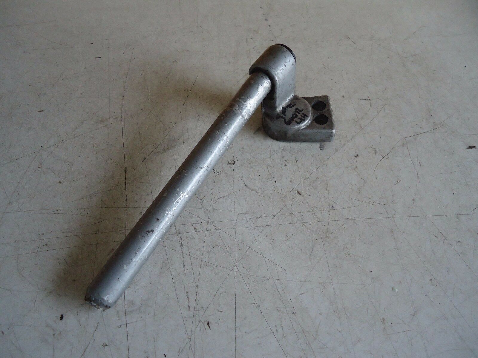 Kawasaki GPZ600R Handlebar