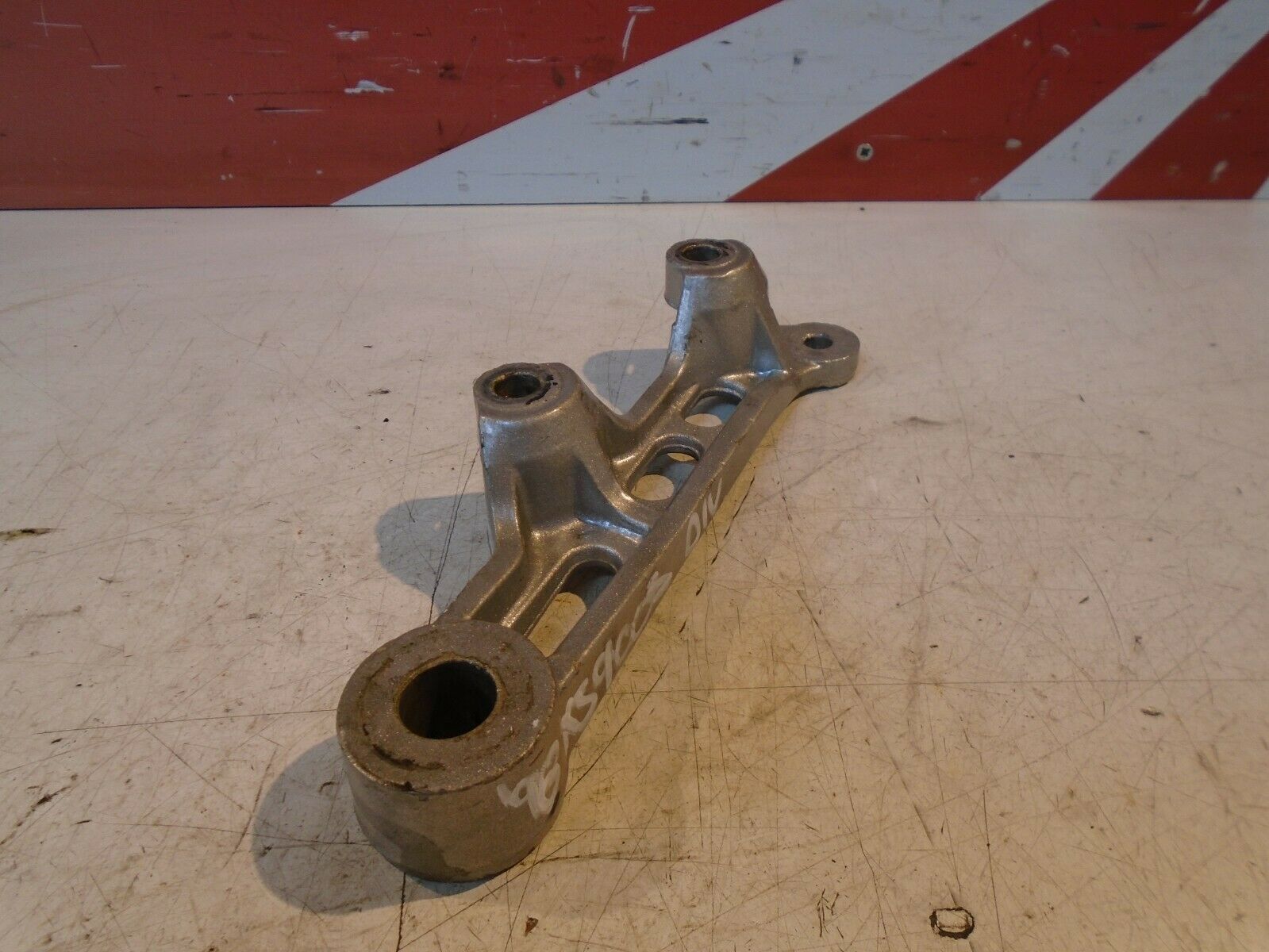 Yamaha XJ900s Diversion Rear Caliper Mount Bracket XJ900