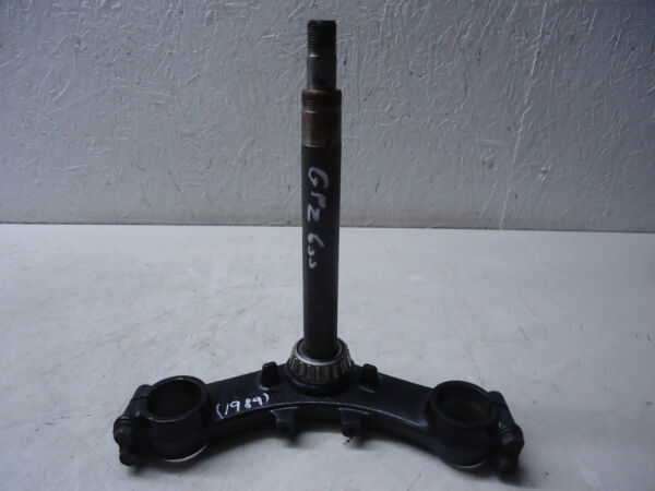 Kawasaki GPZ600R Lower Fork Yoke