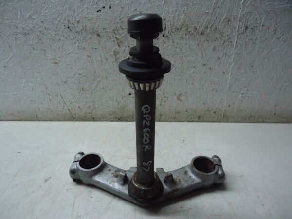 Kawasaki GPZ600R Lower Fork Yoke 