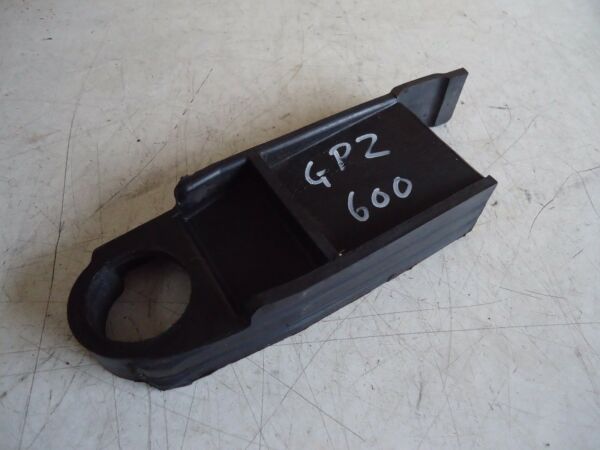 Kawasaki GPZ600R Chainguide 