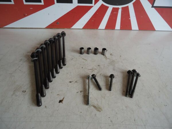 Suzuki SV650 Engine Cylinder Head Bolts
