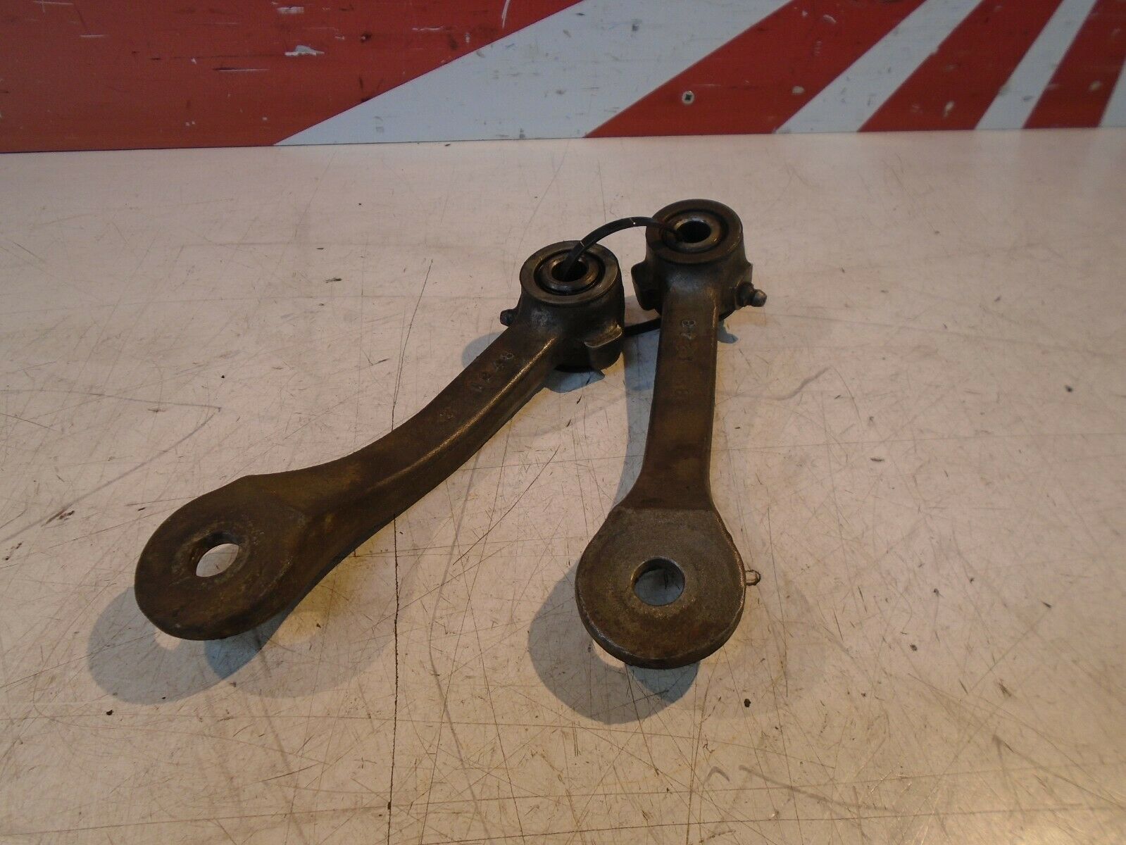 Kawasaki ZZR1100 Rear Shock Linkage Arms