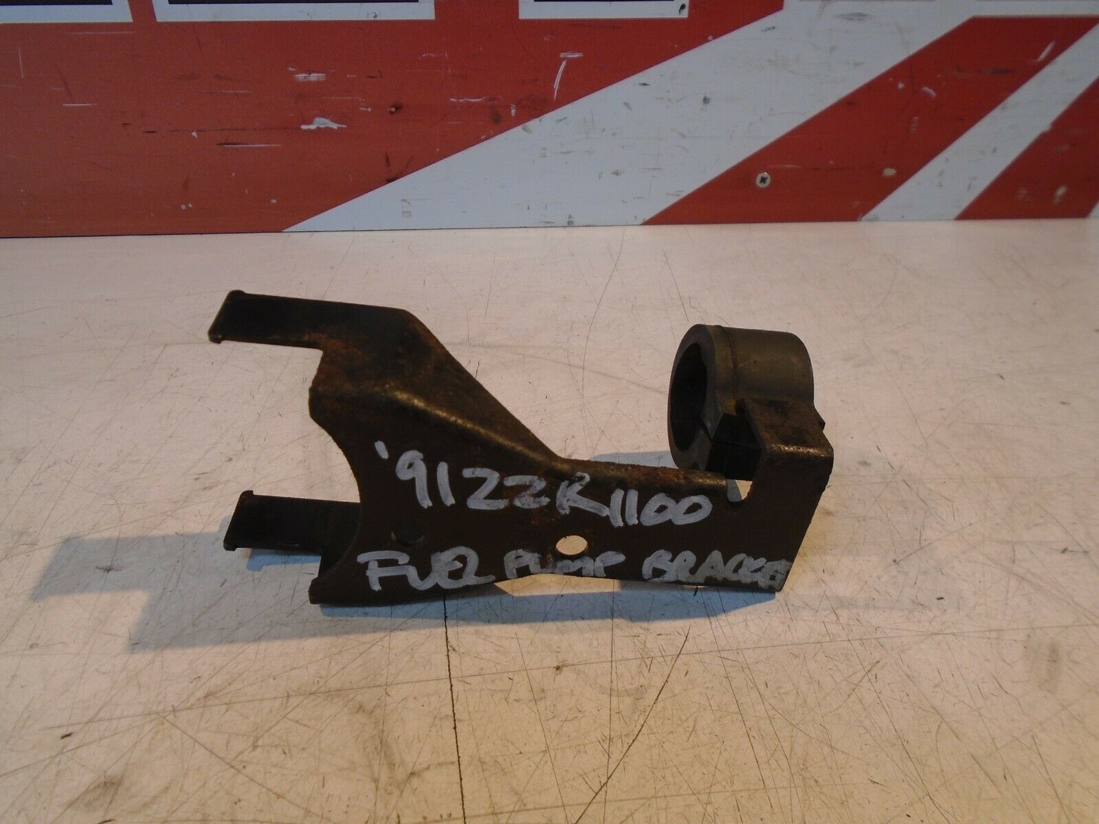 Kawasaki ZZR1100 Fuel Pump Mount Bracket