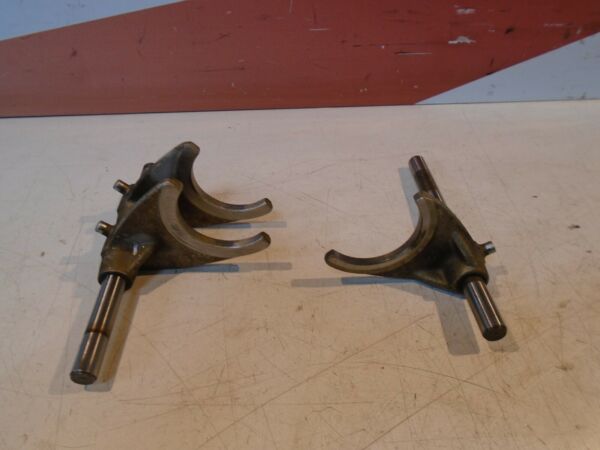 Suzuki GSX750E Gear Selector Forks 