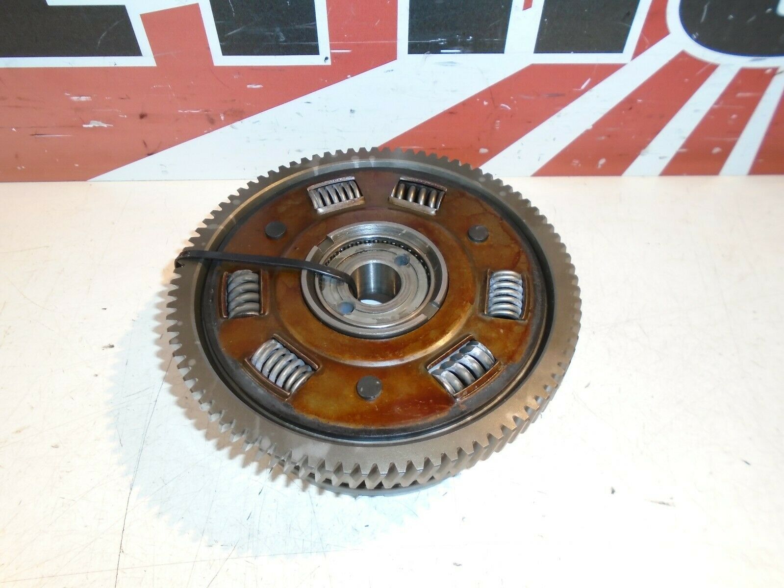 Suzuki GS550 Clutch Basket GS Clutch Basket