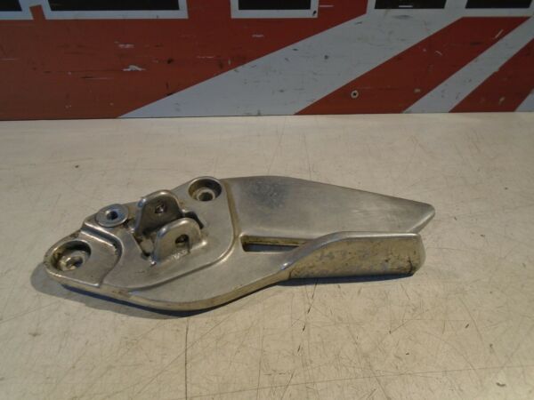 Yamaha XJ900s Diversion Front Footrest Hanger XJ900