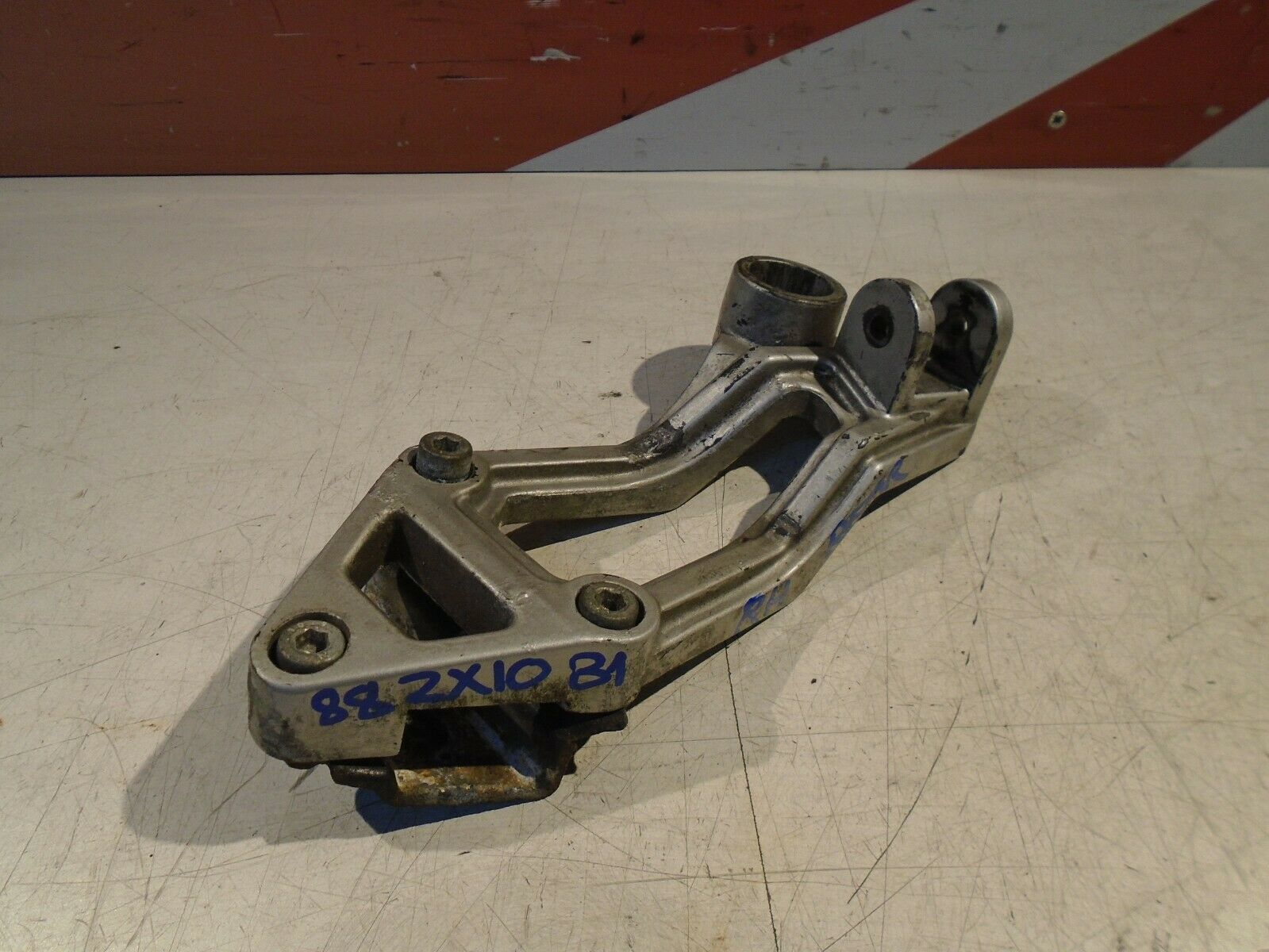 Kawasaki ZX10B Tomcat Rear Footrest Hanger