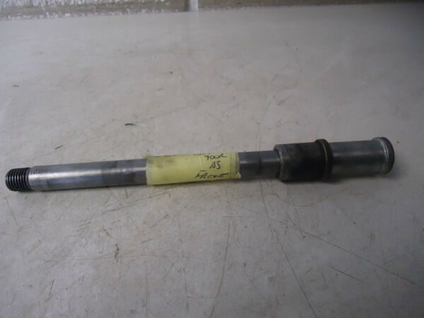 Kawasaki GPZ900R Front Wheel Spindle Axle