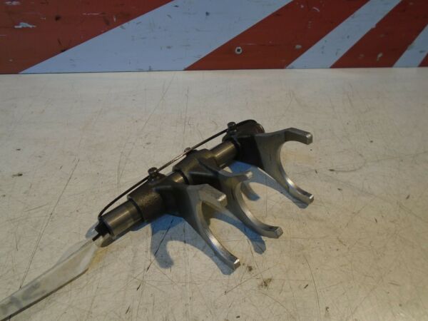 Suzuki GSX750F Gear Selector Forks 