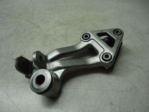 Kawasaki ZZR1100 Rear Footrest Hanger