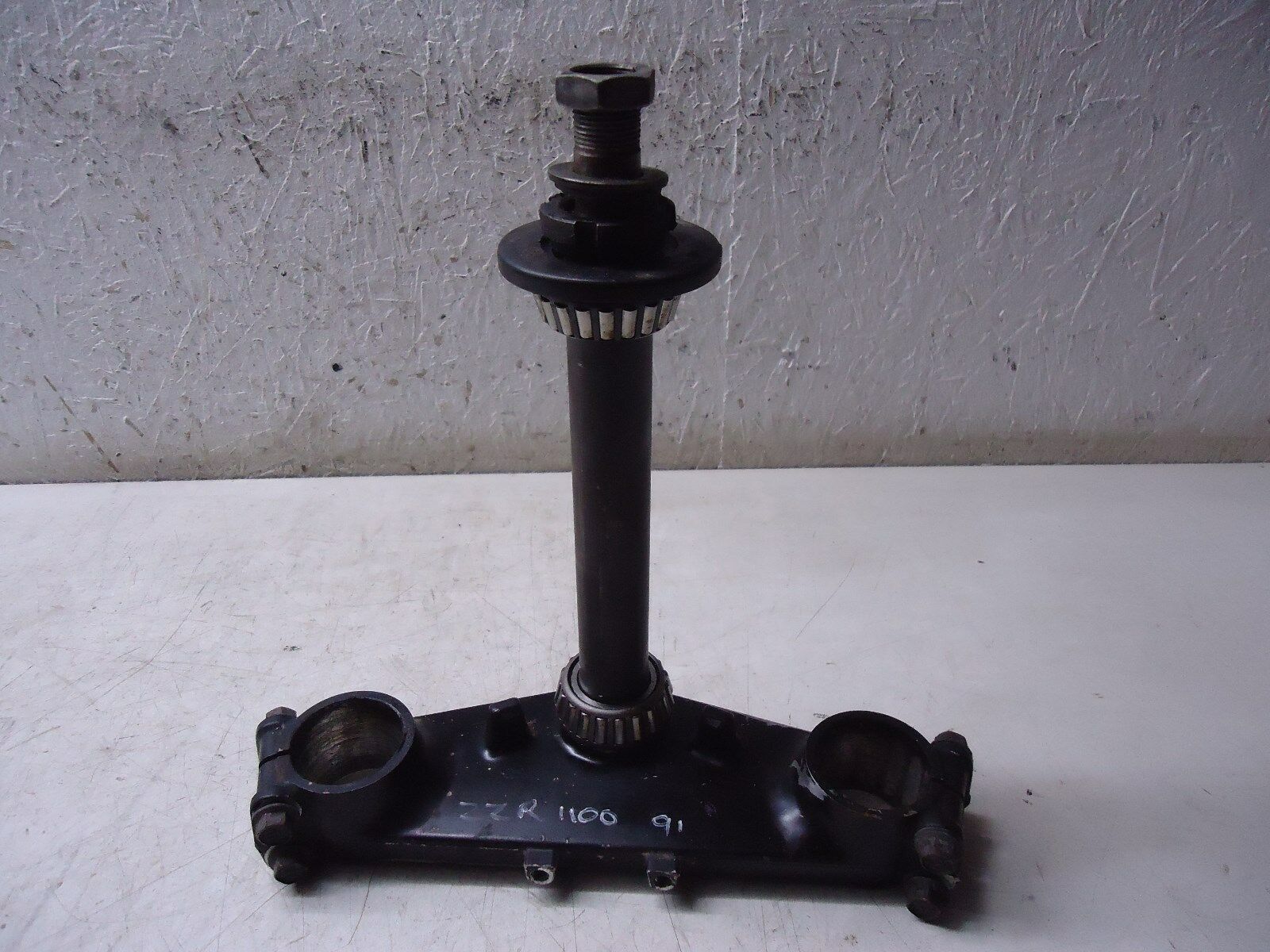 Kawasaki ZZR1100 Lower Fork Yoke