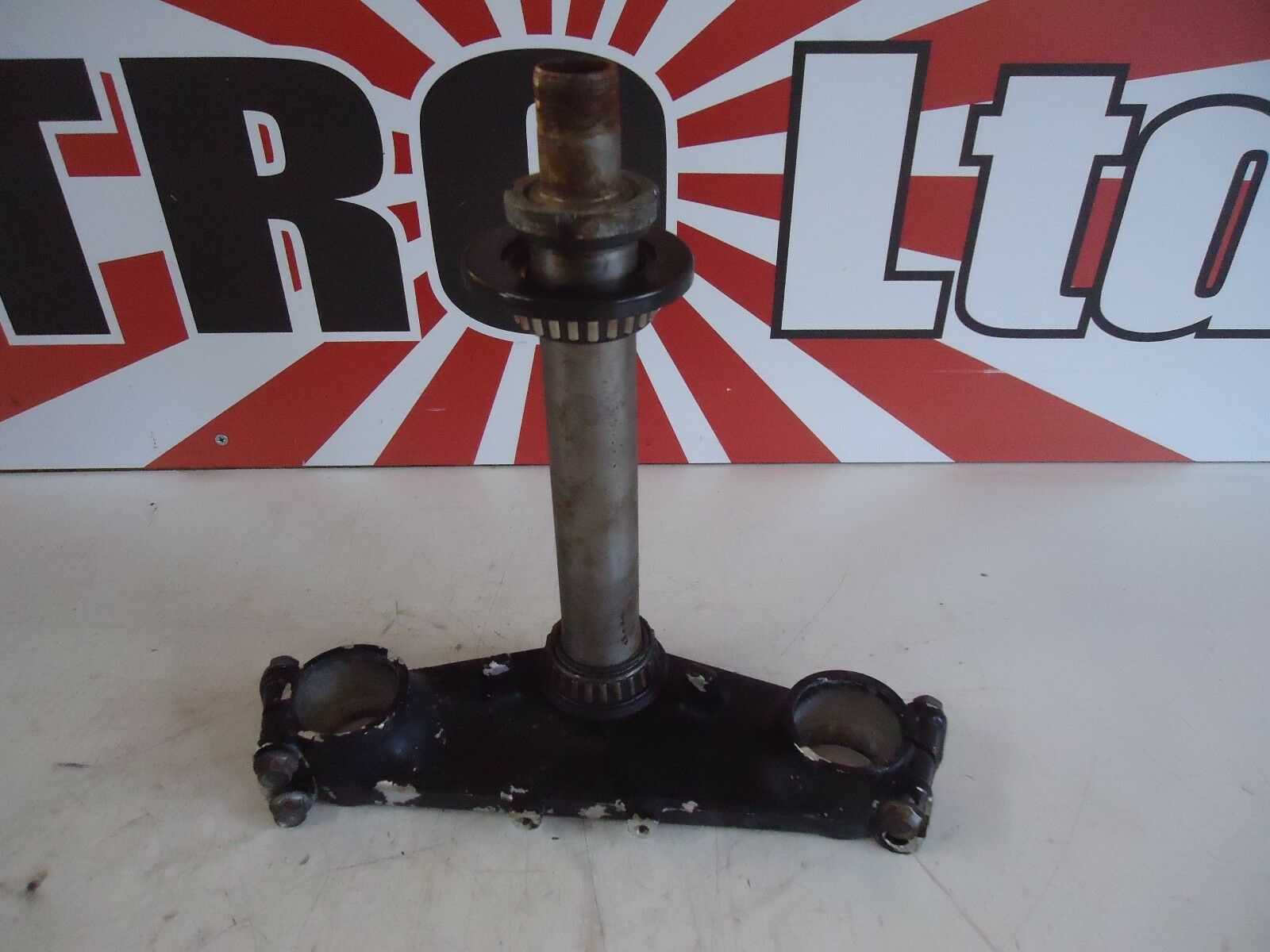 Kawasaki ZZR1100 Lower Fork Yoke