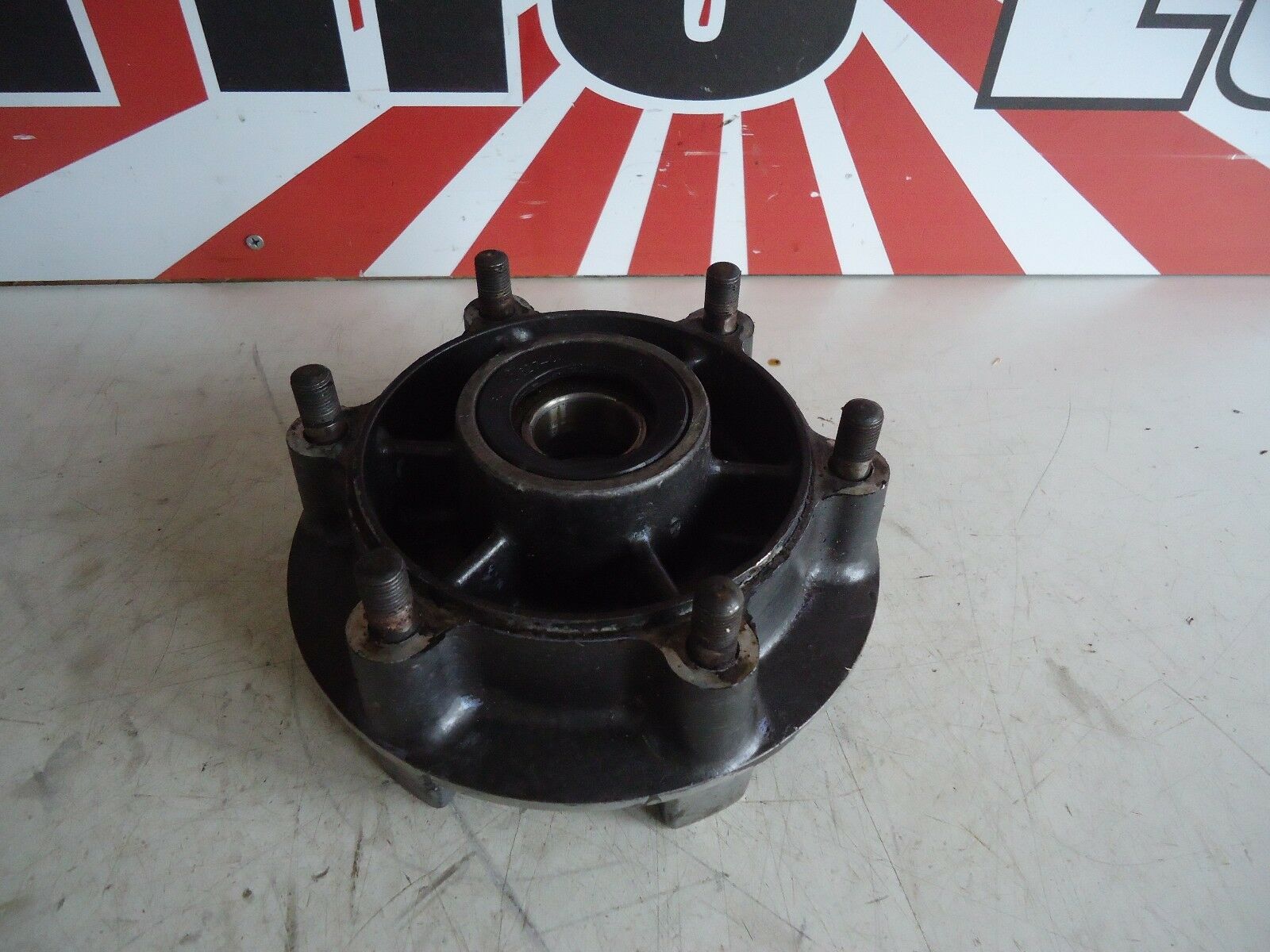 Kawasaki GPZ1000RX Rear Wheel Hub Sprocket Carrier