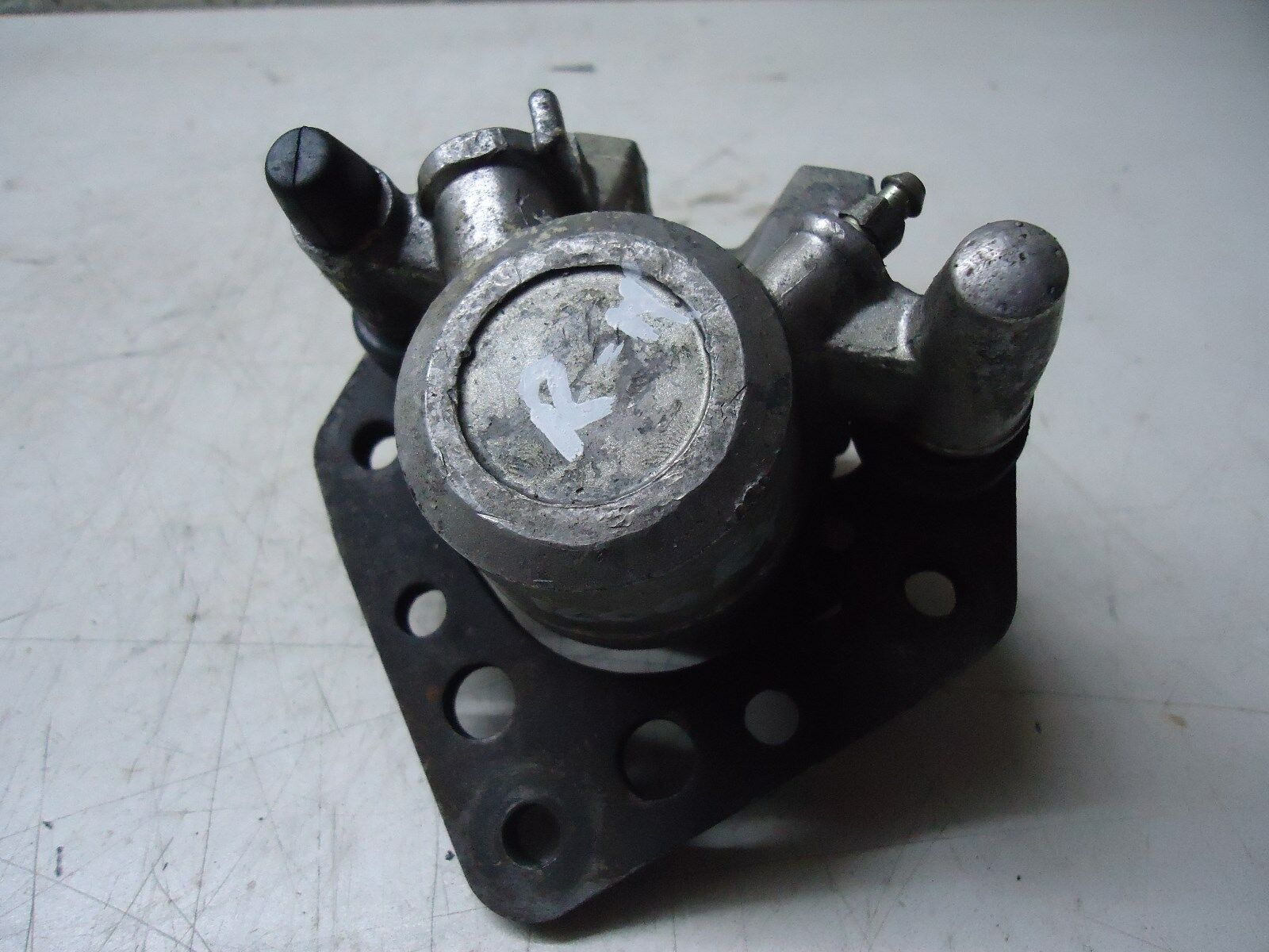Kawasaki GPZ1000RX R-H Front Brake Caliper 