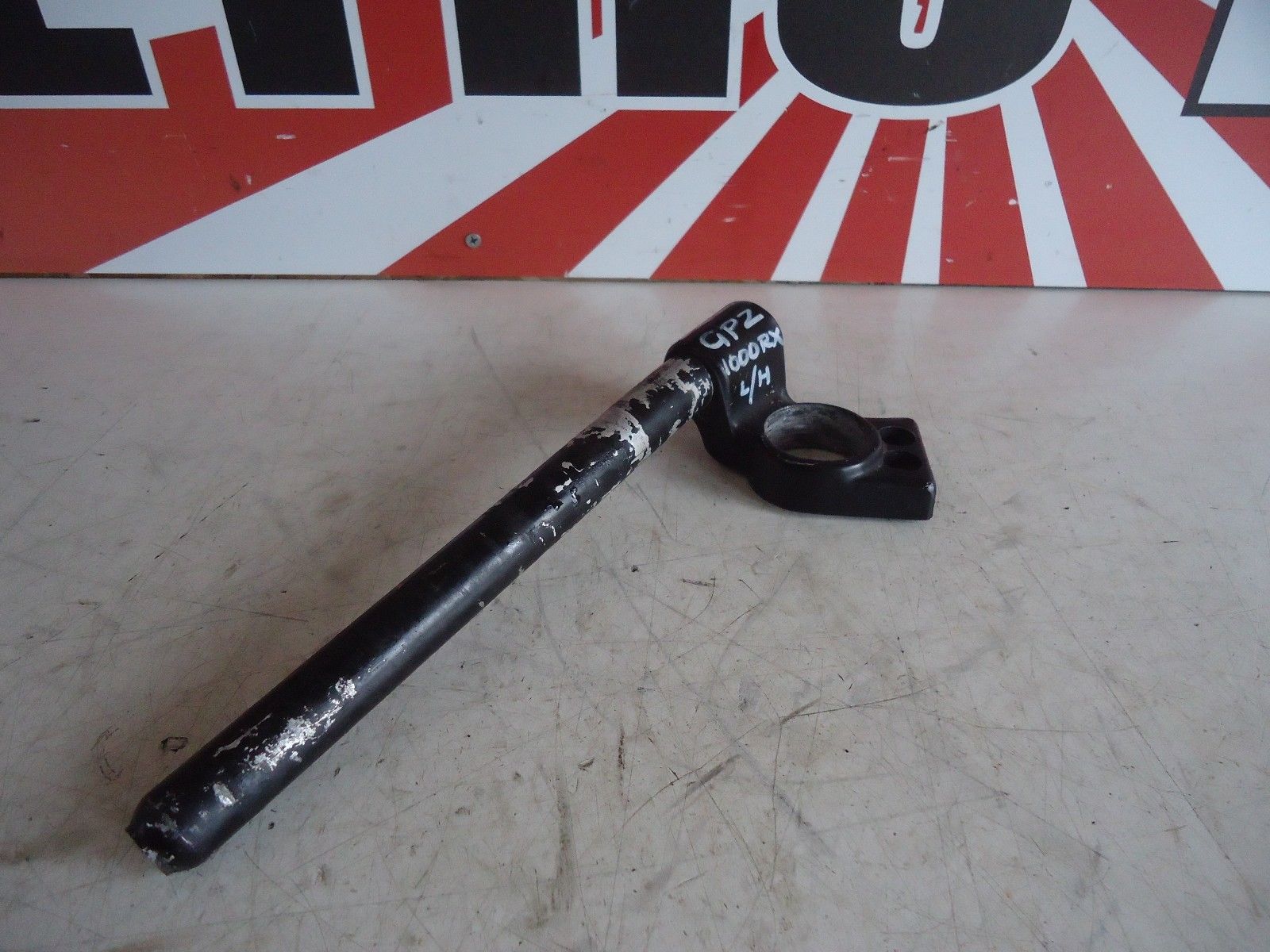 Kawasaki GPZ1000RX L-H Handlebar