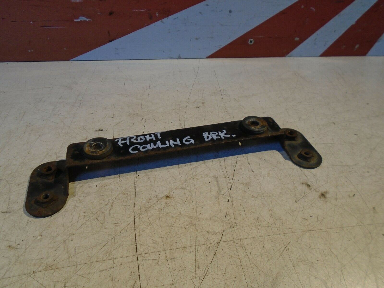 Suzuki GSX750F Front Fairing Frame Bracket