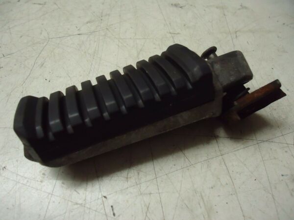 Kawasaki GPZ1000RX L-H Rear Footrest