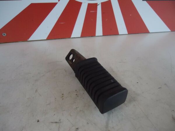 Kawasaki GT750 Rear Footrest