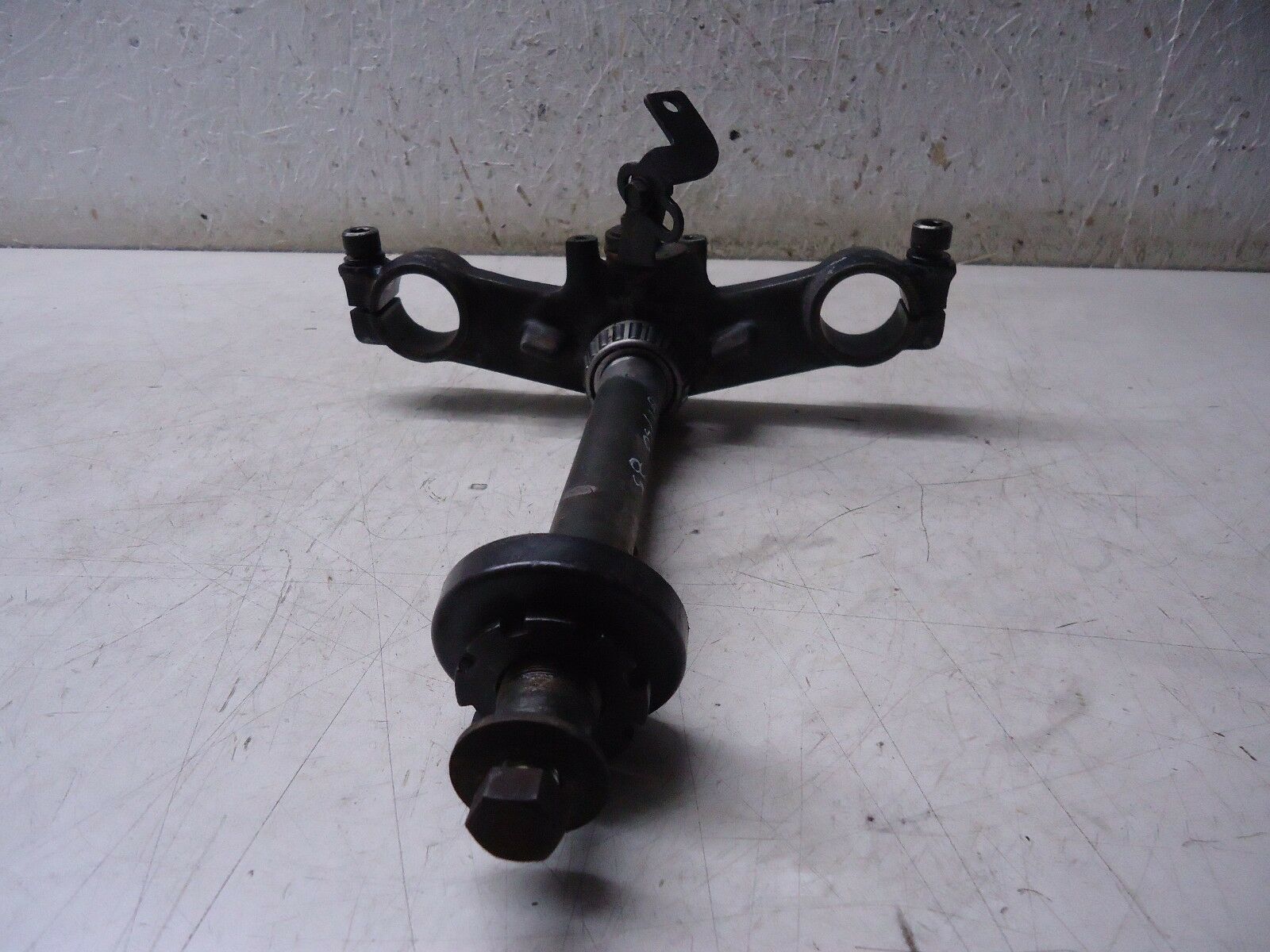 Kawasaki GT750 Lower Fork Yoke GT Bottom Yoke