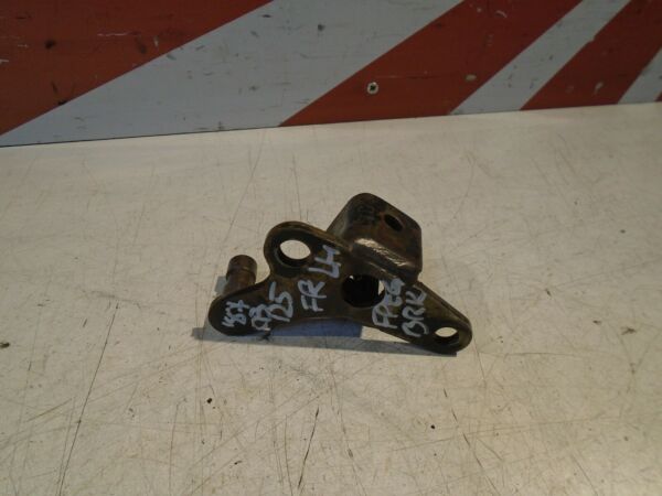 Honda CB125 Superdream l-H Front Footrest Hanger CB125 Footpeg Bracket