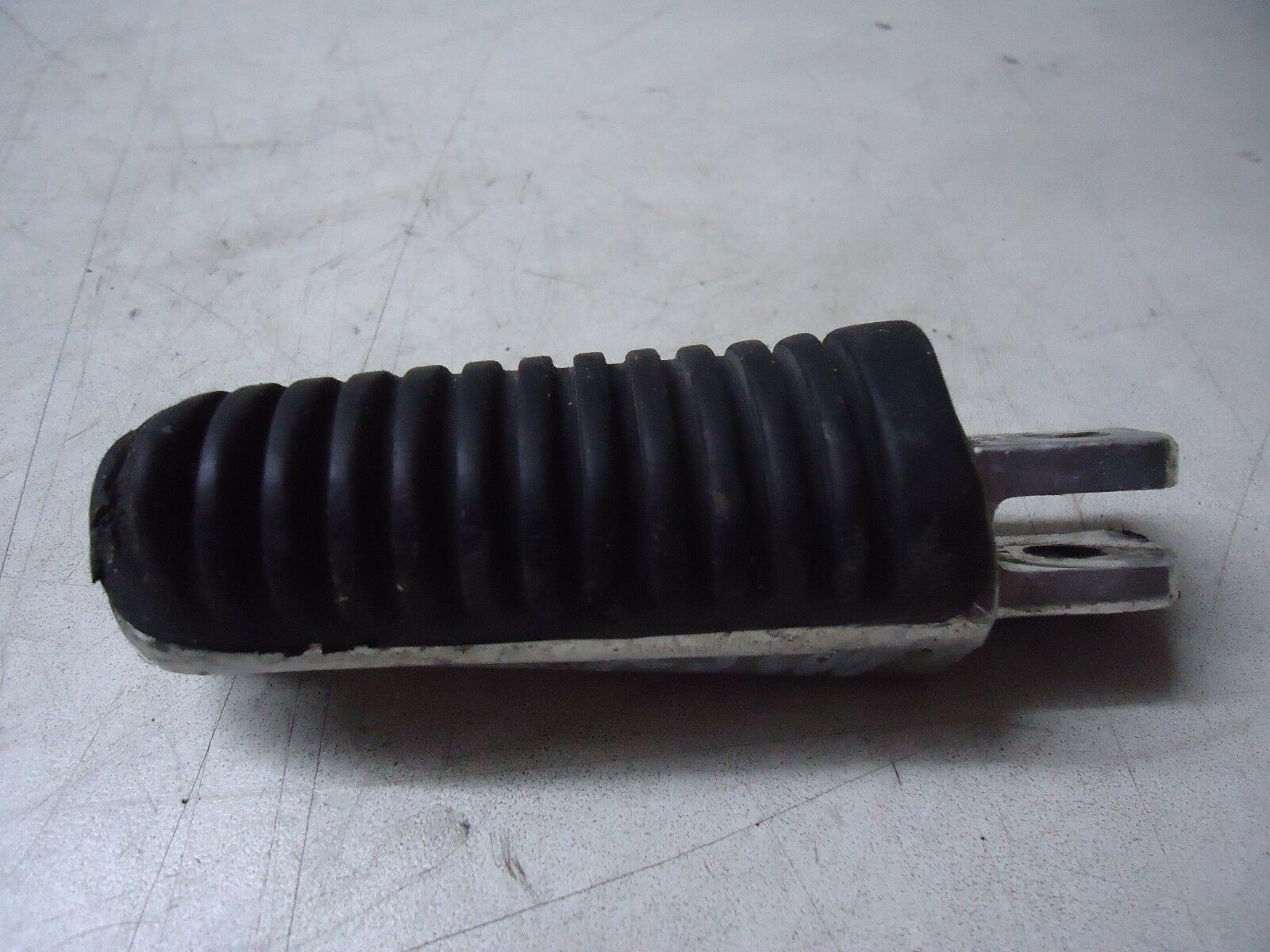 Yamaha XJ600 Diversion Front Footrest